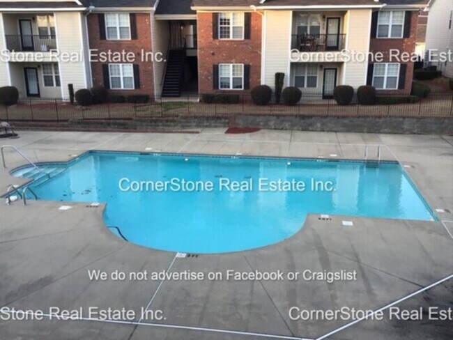Building Photo - 4050 Bardstown Ct
