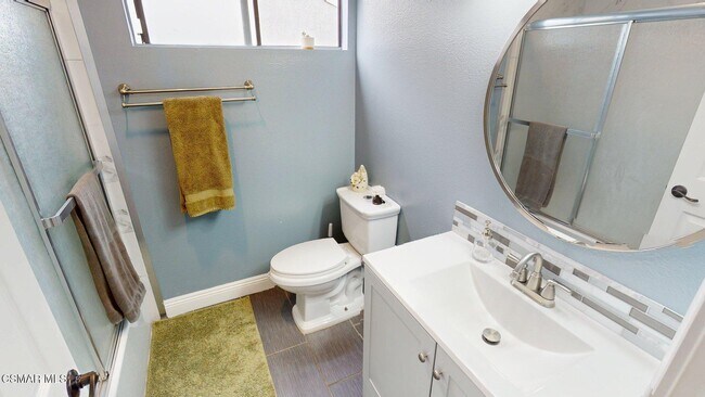 Building Photo - 5123 Longfellow Way