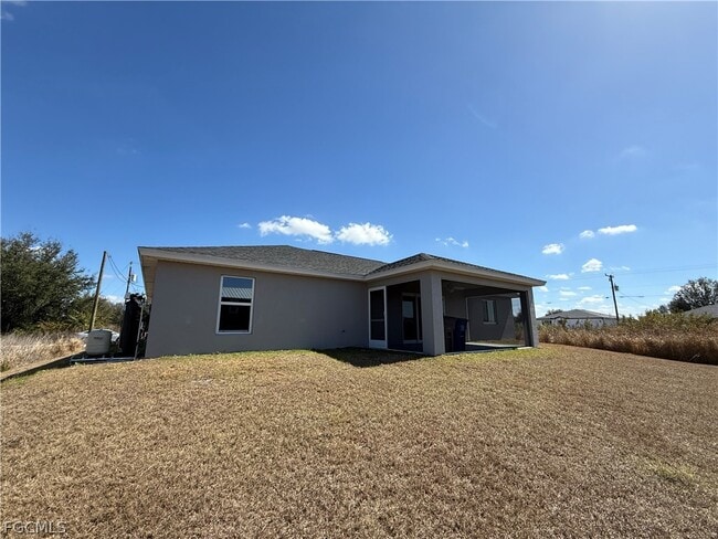 Building Photo - 5903 Ida Ave N