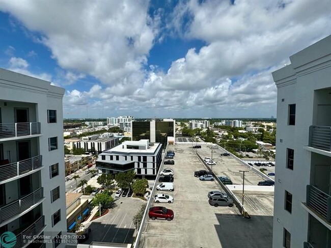 Building Photo - 1830 Radius Dr