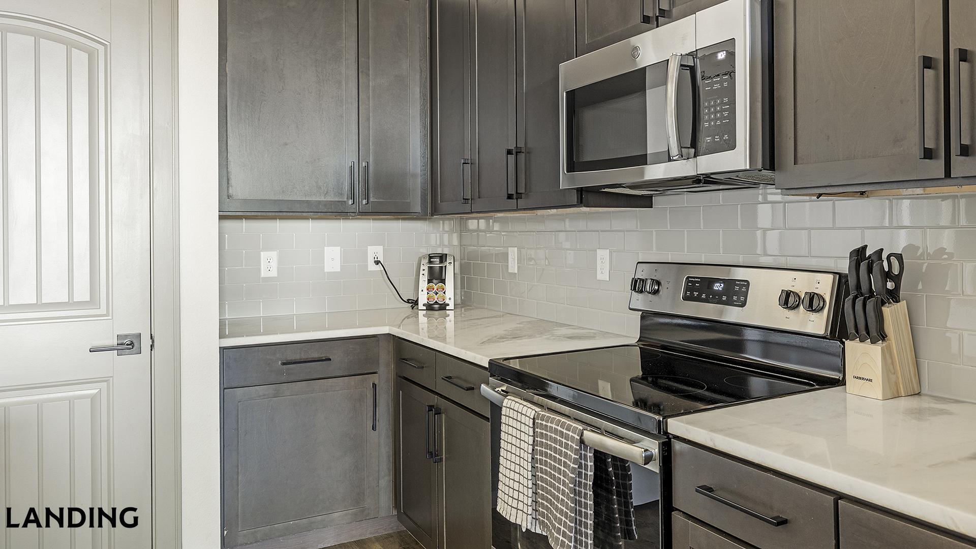 Building Photo - 3235 Heritage Trl