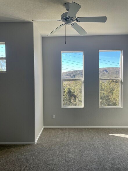 Building Photo - 1379 Cattail Ct
