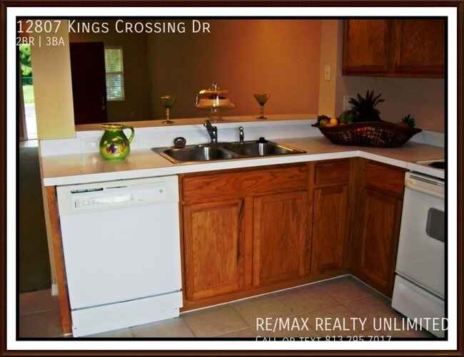 Building Photo - 12807 Kings Crossing Dr