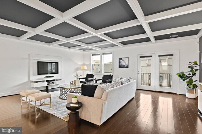 Building Photo - 44742 Tiverton Sq