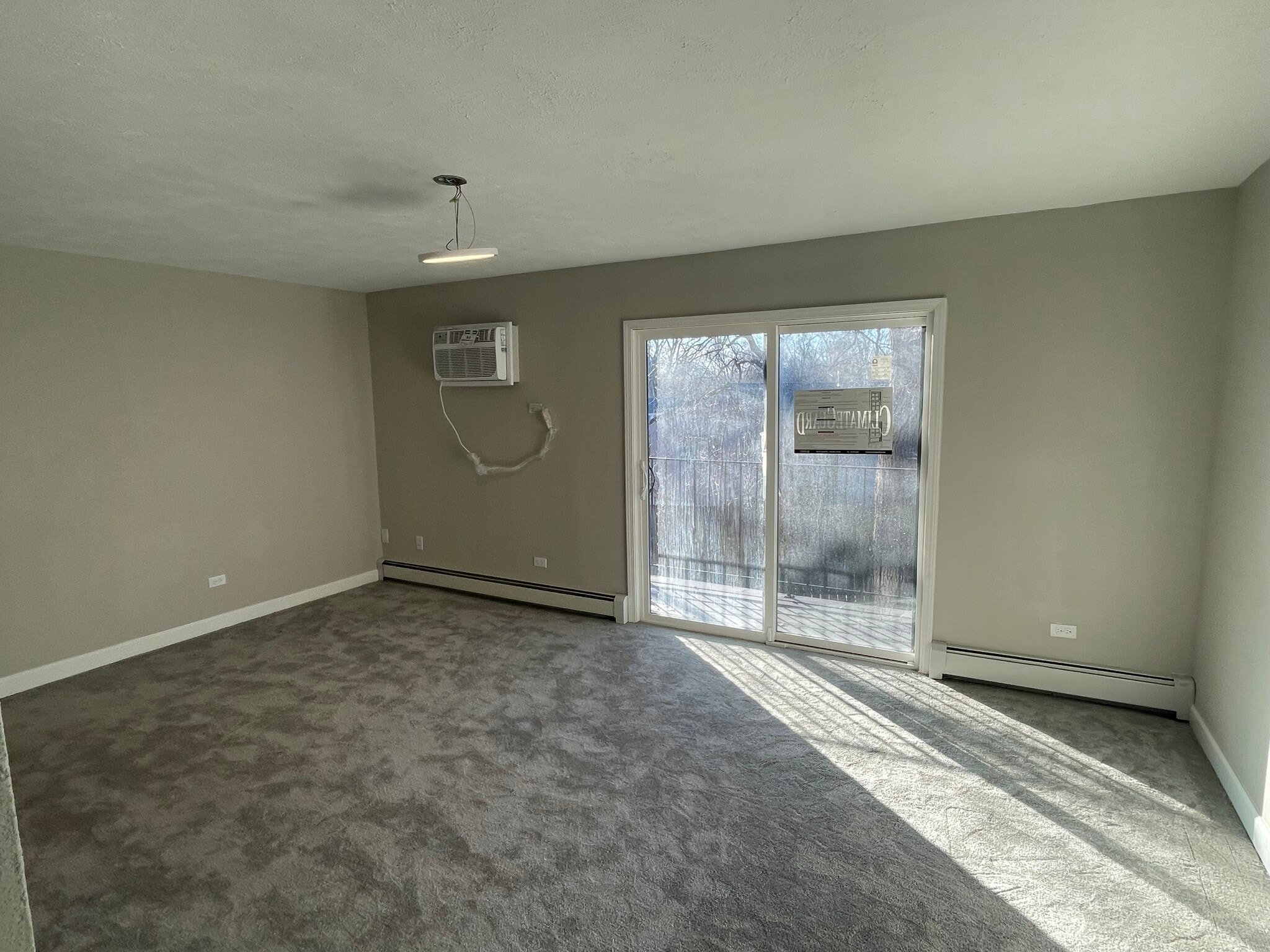 Building Photo - 3518 Green Dale Dr