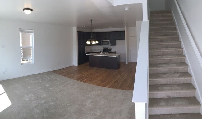 Building Photo - Pet Friendly Gorgeous Row End Townhome w 2 car attached garage!