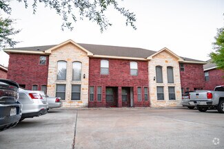 Building Photo - 106 S 48th Ln
