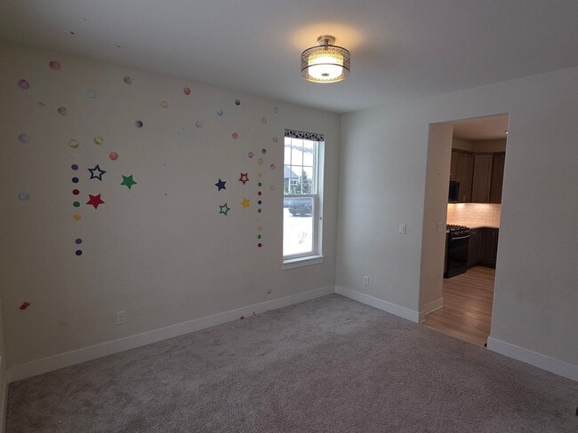 Building Photo - 4 bedroom Sussex home in Village Estates