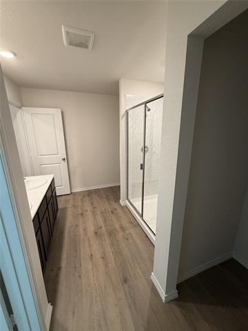 Building Photo - 729 Lantana Ln