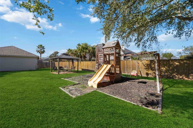 Building Photo - 1402 Chaparral Crossing