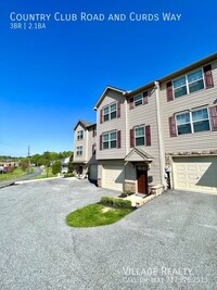 Building Photo - 721 Country Club Rd