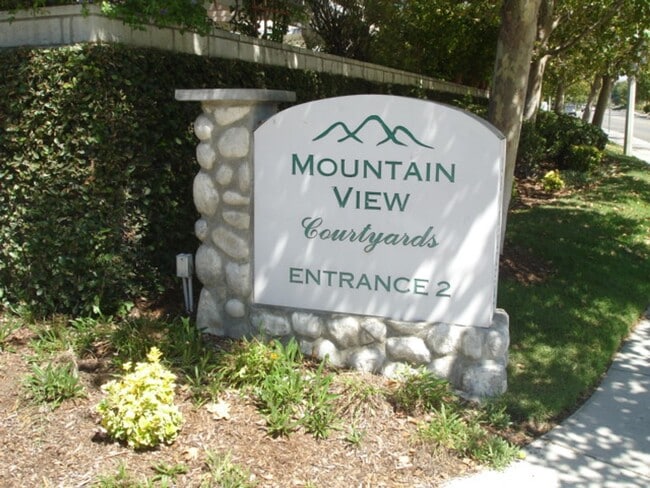 Building Photo - COMING SOON! Mountain View Courtyards 3 Be...