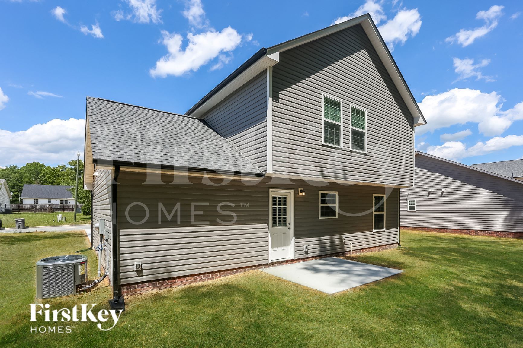 Building Photo - 2031 Samantha Dr