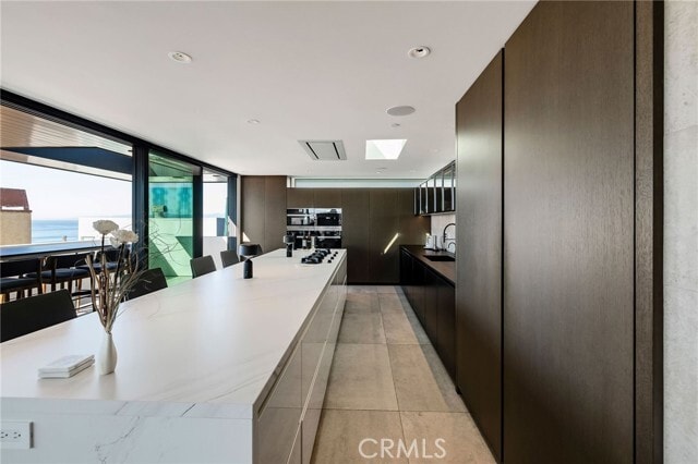 Building Photo - 121 25th St