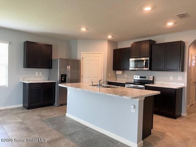 Building Photo - 239 Guinevere Dr SW
