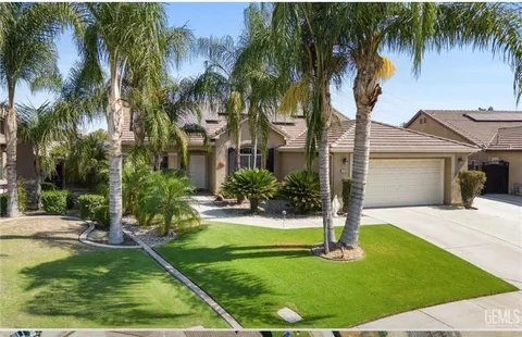 Building Photo - 11100 Vista Fuego Dr