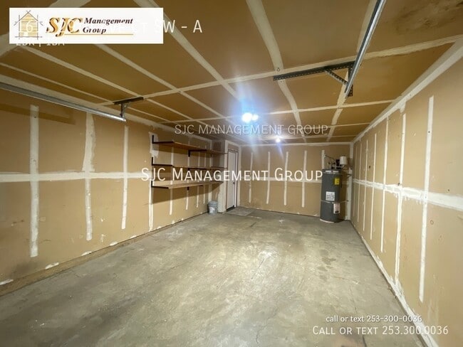 Building Photo - 1615 29 Ave Ct SW