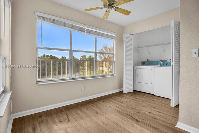 Building Photo - 12650 Vista Isles Dr