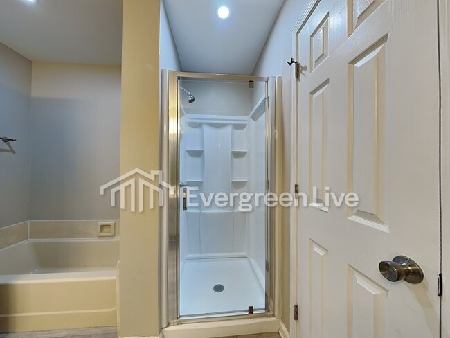 Building Photo - 21 Nevada Ln