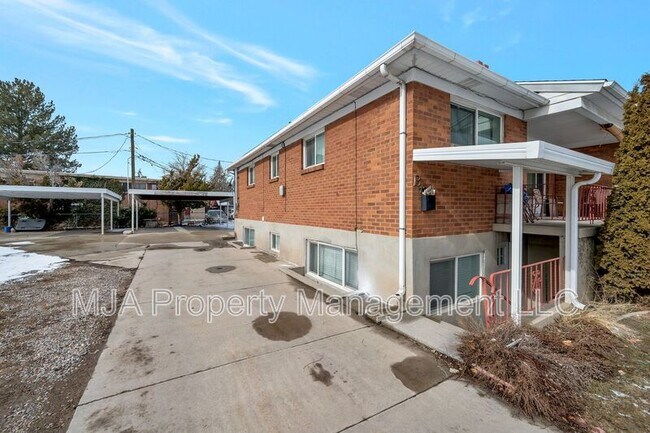 Building Photo - 2638 -2642 South 800 East