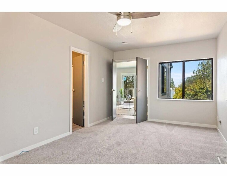 Bedroom 2 - 500 Forest Dr
