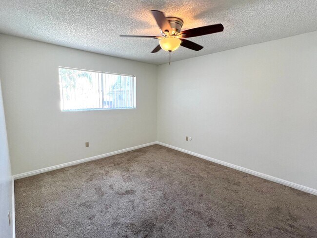 Building Photo - West Stevens-413