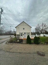 Building Photo - 125 E Market St