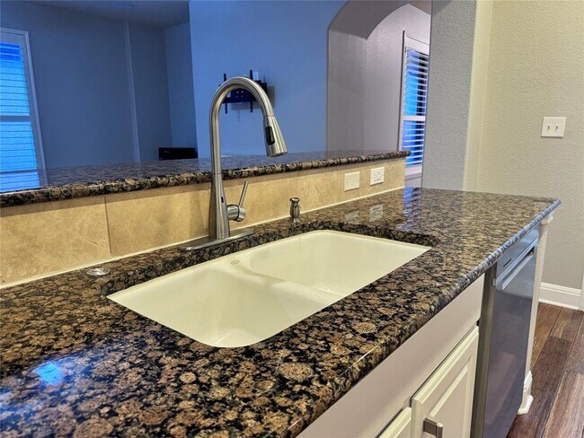 Building Photo - 4332 Teravista Club Dr