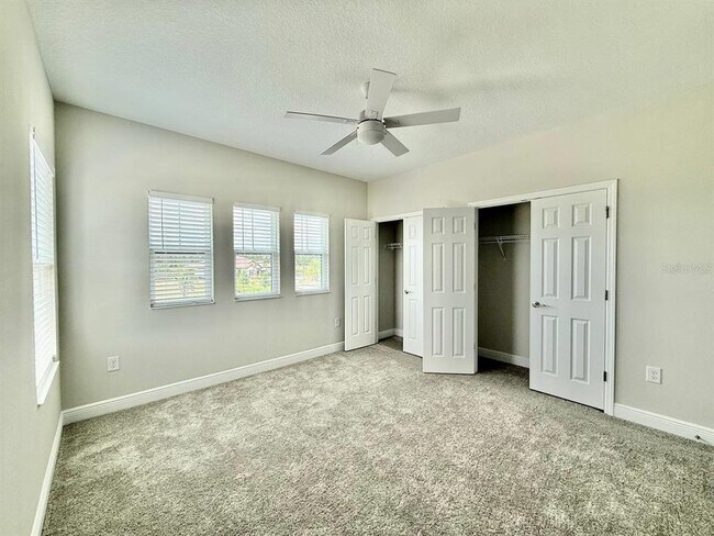 Building Photo - 35617 Stableton Ln