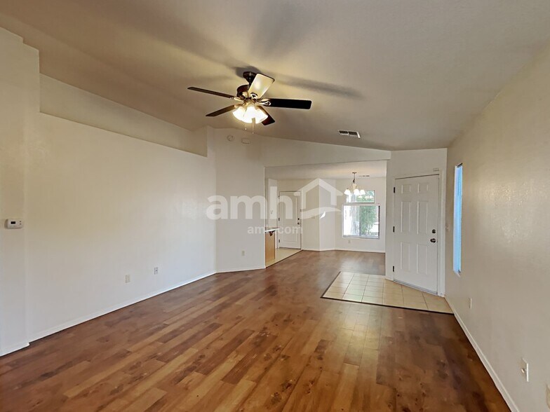 Building Photo - 7948 S Baja Stone Ave