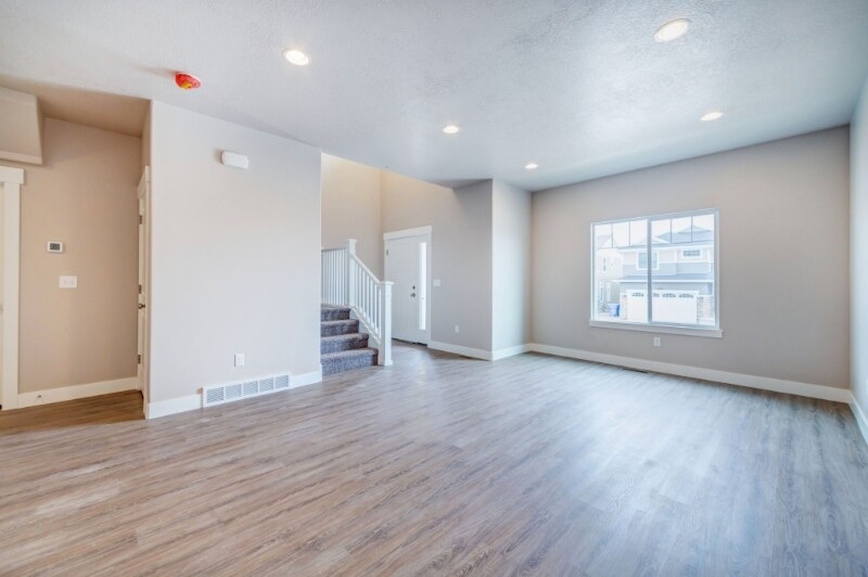 Building Photo - 2528 N Cormac Pl