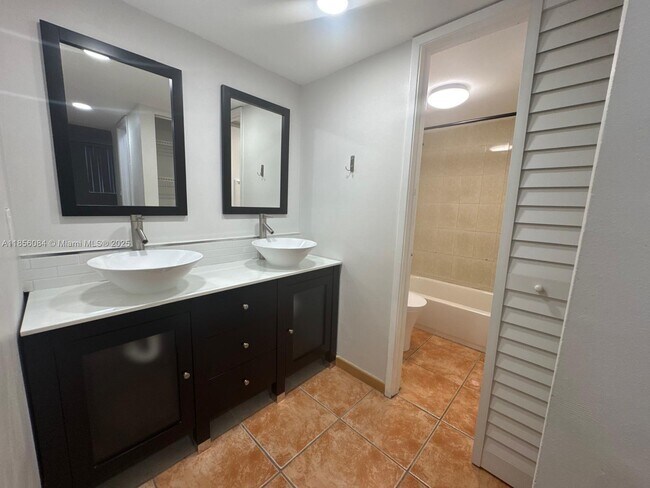 Building Photo - 8002 SW 149th Ave
