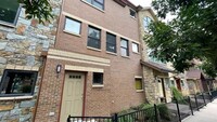 Building Photo - Wonderful Old Town Loft