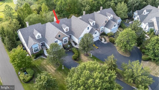 Building Photo - 5812 Hickory Hollow Ln