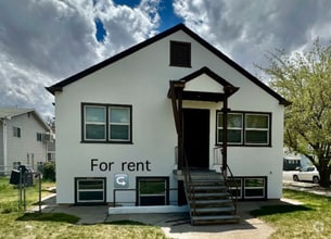 Building Photo - 607 Belford Ave