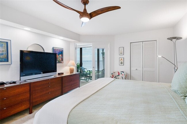 Building Photo - 6400 Flotilla Dr