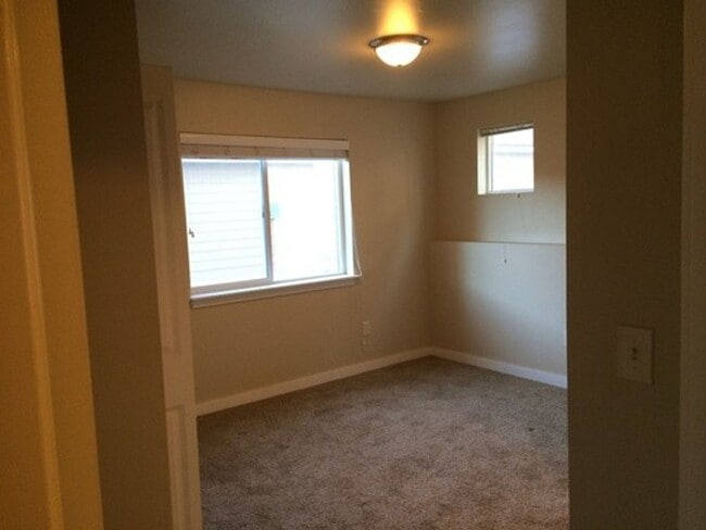 Building Photo - 2236#9 Baxter Lane