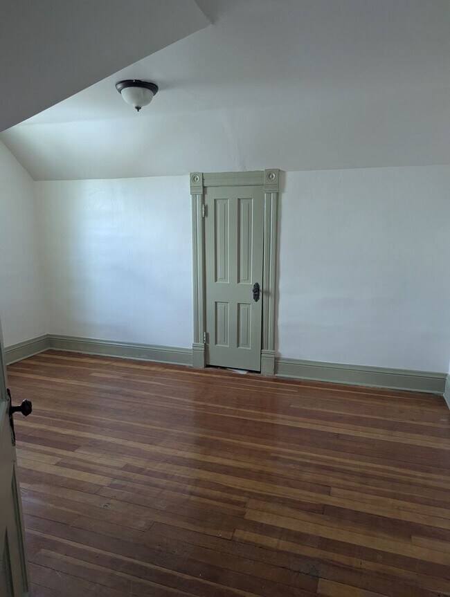 Building Photo - Coming Soon!