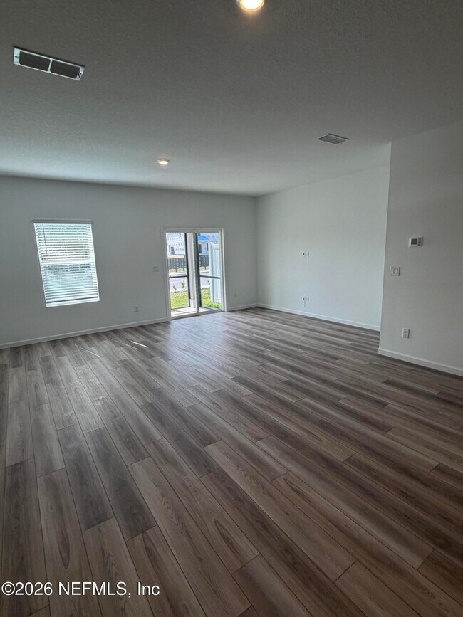 Building Photo - 3978 Mid Century St