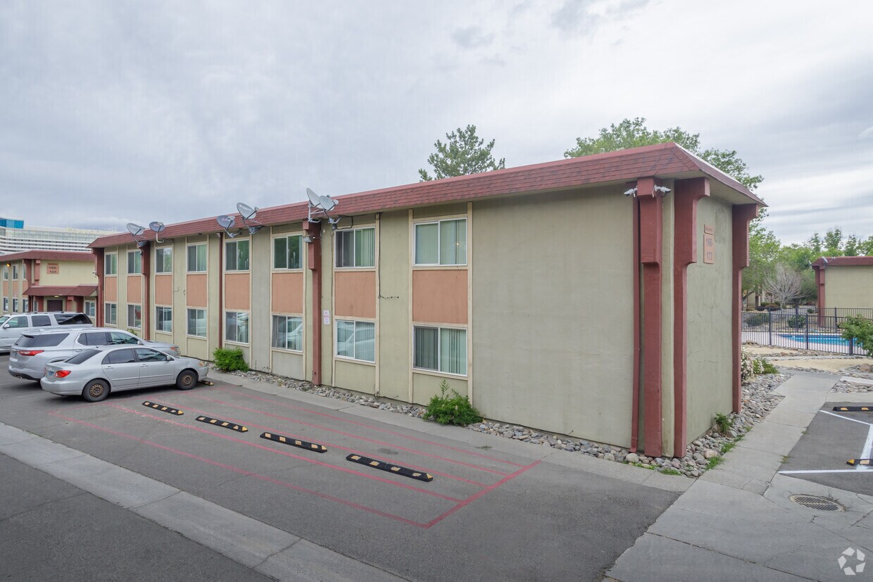 Southwest Village Apartments Reno
