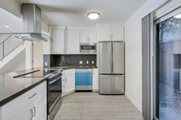 Building Photo - 1662 Hollenbeck Ave