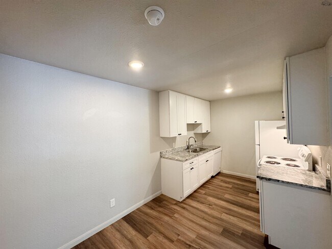 Building Photo - 1509 Trigg Ln