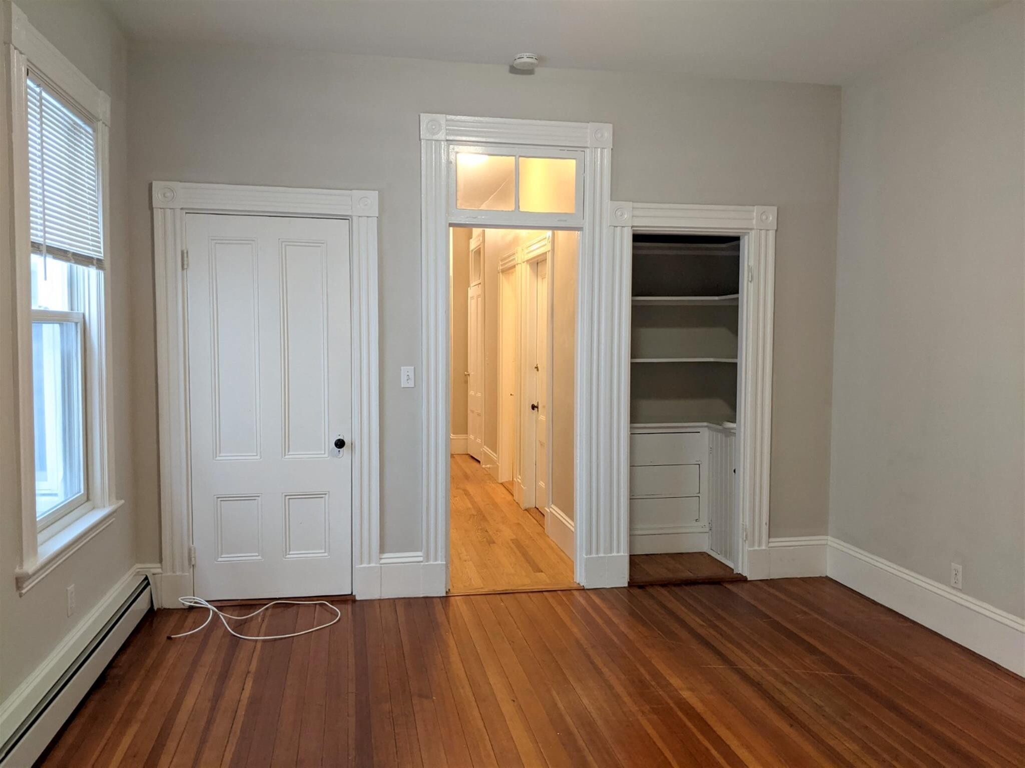 Building Photo - 18 Park Ave