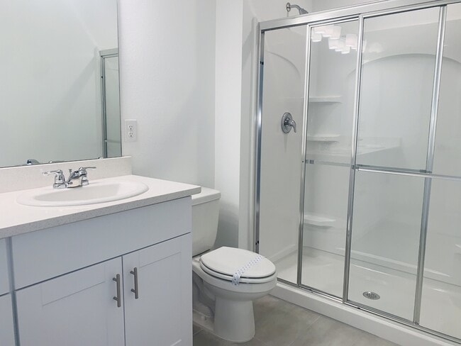 Building Photo - 172 Riverfront Wy