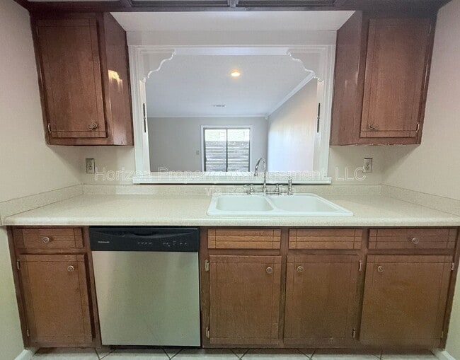 Building Photo - 3730 Old Flowery Branch Rd