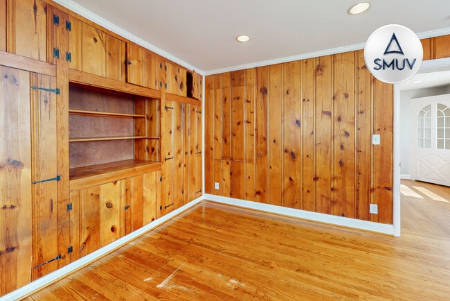 Building Photo - 8508 Chestnut Oak Rd
