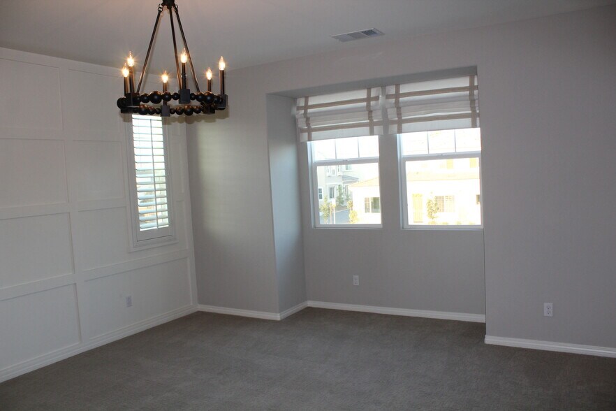 Building Photo - 7579 Spitfire St