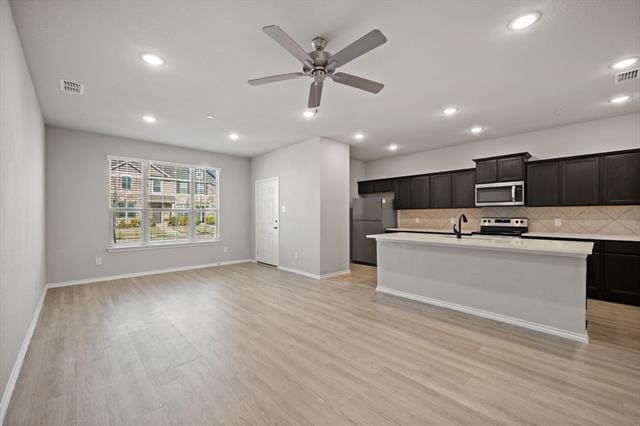 Building Photo - 3500 Brentwood Dr