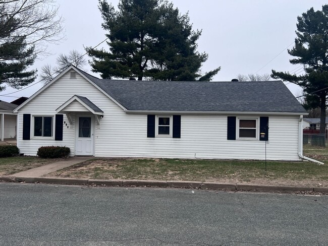 Building Photo - 2 Bedroom 1 Bathroom Townhouse