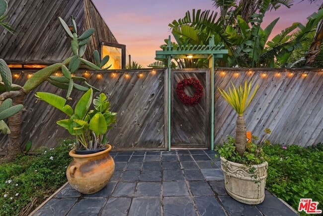 Building Photo - 6456 Surfside Way